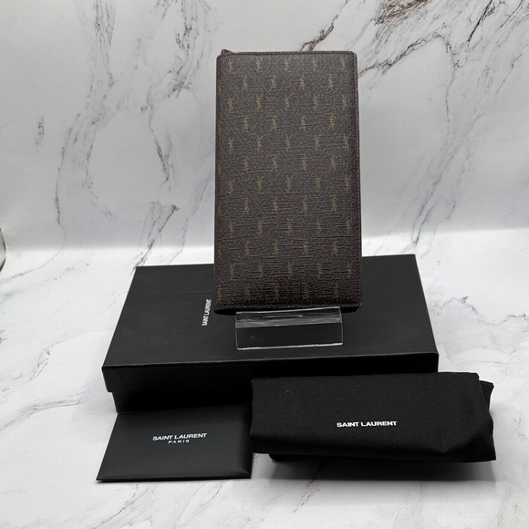 Saint Laurent Brown Monogram Wallet - Picture 2 of 6
